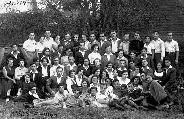 Kibbutz Hachshara in Rovno (Rovna), Poland, 1935