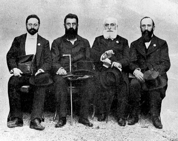 סוקולוב, הרצל, נורדאו ו-וולפסון בקונגרס הציוני הראשון, בזל, שוויץ, 1897