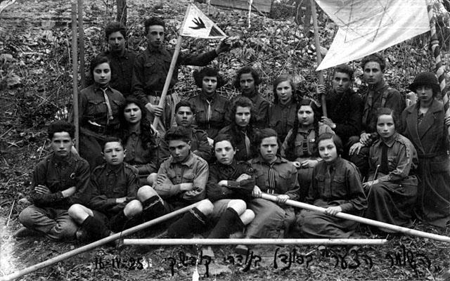 חברי "השומר הצעיר", פונדל, ליטא, 1925