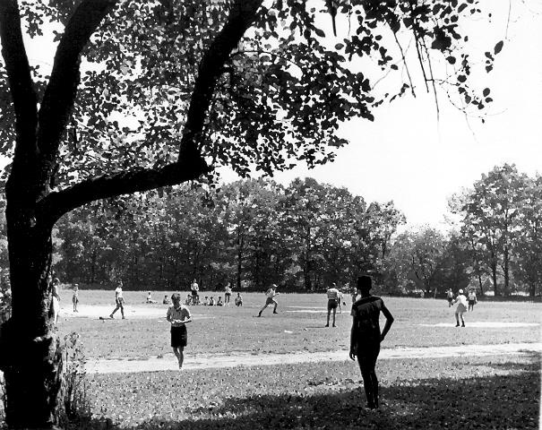 Sport activity in a Jewish summer camp, Upstate New York, USA, 1950-1960 Sport activity in a Jewish summer camp, Upstate New York, USA, 1950-1960