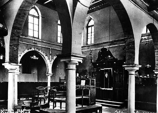 Interior of "Slat Abn Shaif" Synagogue in Zlitten, Libya 1920-1930. Postcard