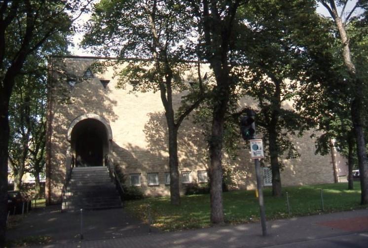 חזית בית הכנסת בטרייר, גרמניה, 1997