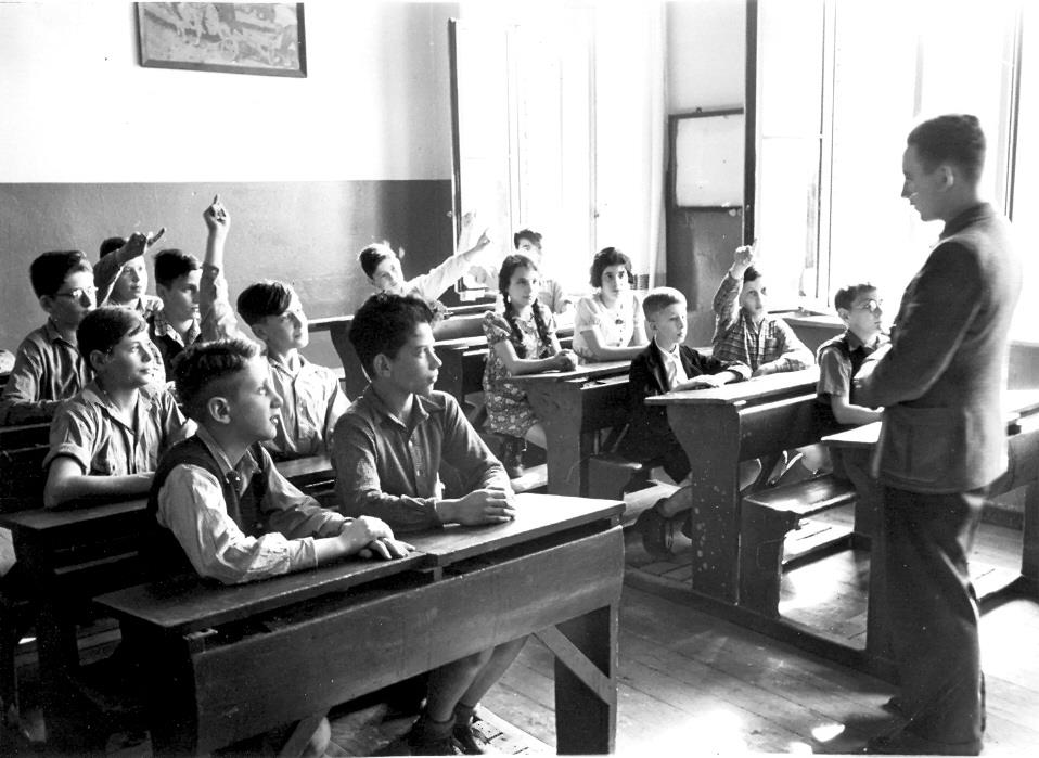 Youth Aliya children in a classroom, Eretz Israel 1936-1939 Youth Aliya children in a classroom, Eretz Israel 1936-1939