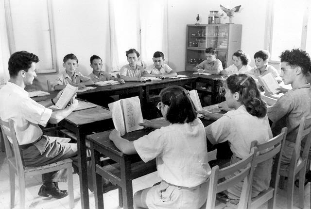 Hebrew Lesson for Youth Aliyah Youngsters, Hadera 1939 Hebrew Lesson for Youth Aliyah Youngsters, Hadera 1939