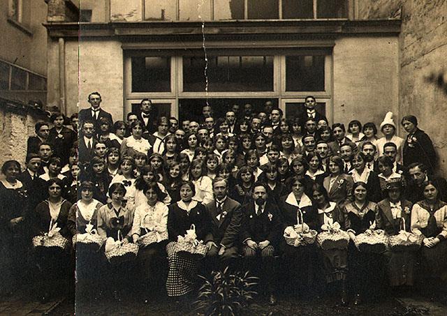 'Flower Day' of the Jewish National Fund, Antwerp, Belgium, 1914