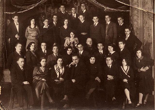 Members of the Jewish Theater in Vidin, Bulgaria, 1934-35