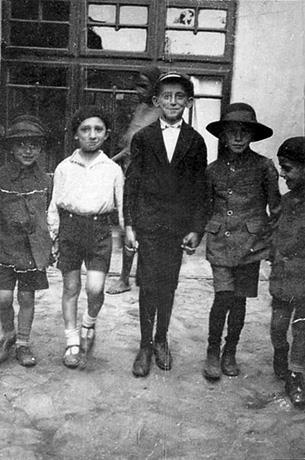 ילדי משפחת סגל. וואסלוי, רומניה 1930