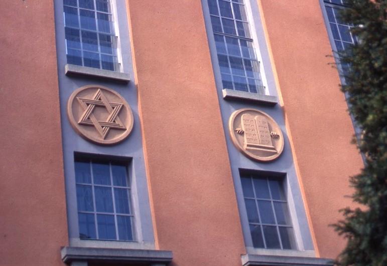 בית הכנסת לווונסטראסה, ציריך, שוויץ, 1997