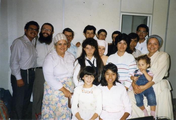 Members of the Baderech Le Yerushalayim Group, Mexico, 1980s