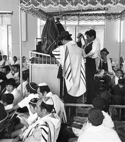 Blowing of the Shofar on Rosh Hashanah in the synagogue, Shiraz, Iran 1973 Blowing of the Shofar on Rosh Hashanah in the synagogue, Shiraz, Iran 1973